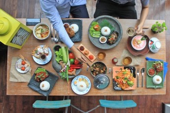 5-makanan-khas-jakarta-yang-terkenal-dan-hampir-punah
