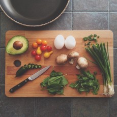 ALAT-ALAT DAPUR YANG WAJIB DIMILIKI KELUARGA BARU!